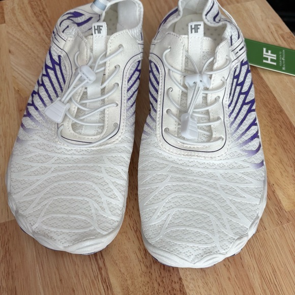 NWT, ladies, Healthy & Non-slip
Barefoot Shoes [Limited Edition] size 10, cute - Picture 3 of 8